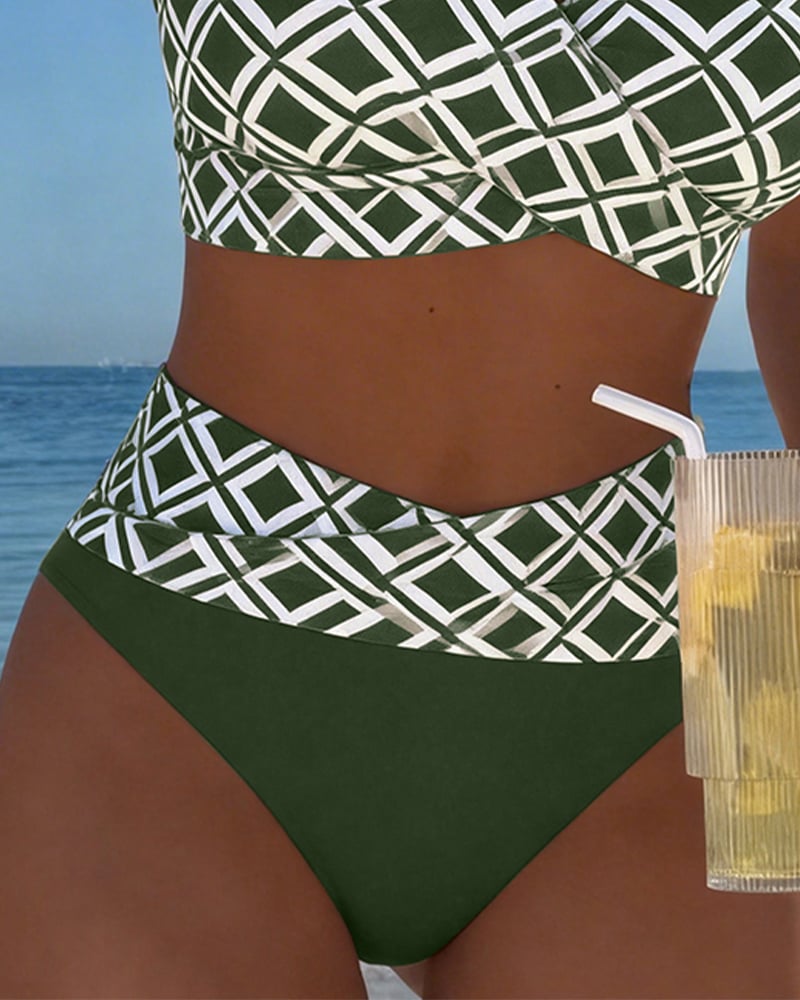 Dvojdielny Bikini s Podprsenkovým Strihom a Diamantovým Vzorom