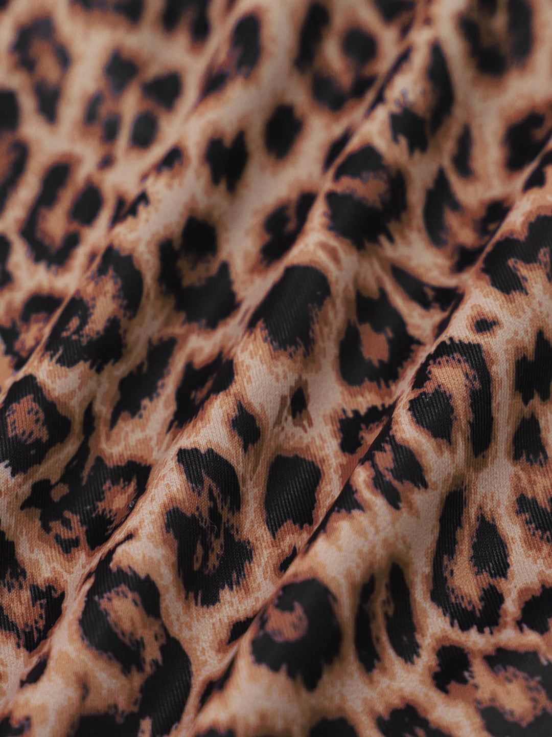 Divoký leopard výstrih jedného kusu plaviek